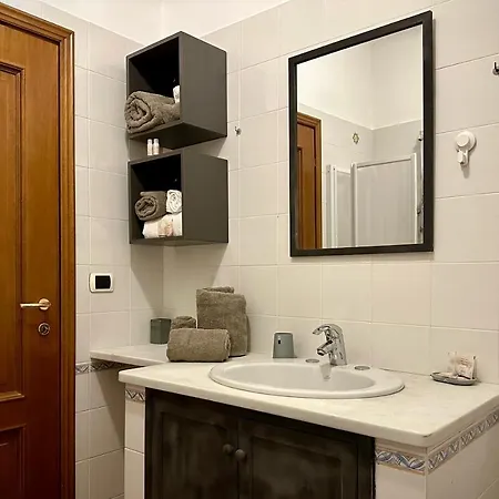 Degli Inglesi Appartement